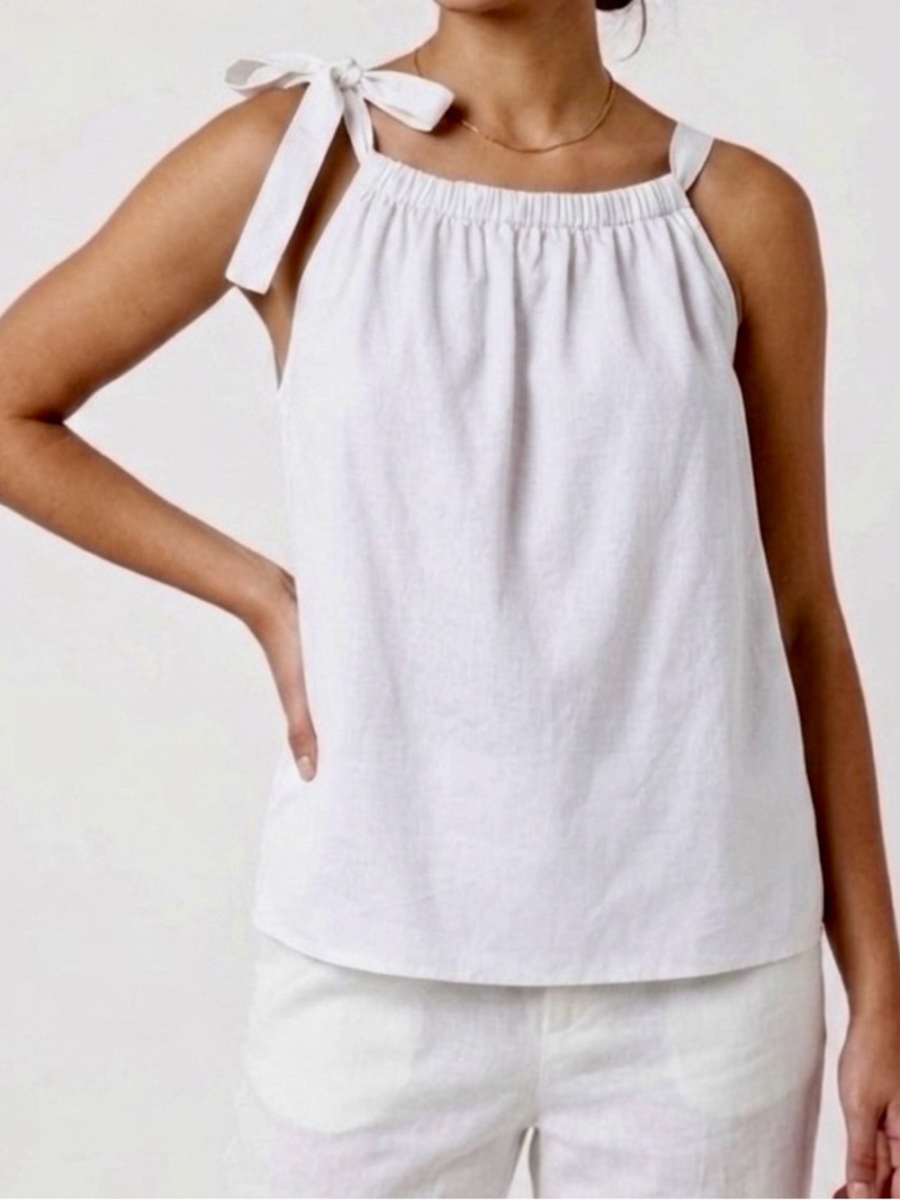 FREE ASSEMBLY Preppy White Cotton Sleeveless Tie Halter Bow Neck Tank Top - Picture 1 of 11